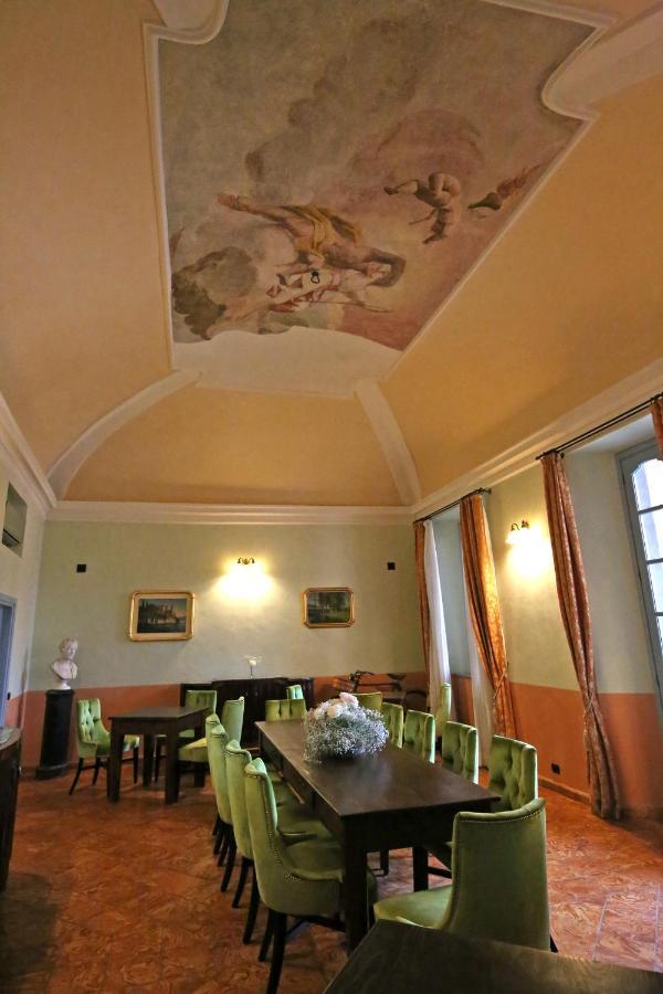 Aparthotel Palazzo Del Vicere Lezzeno Exterior foto